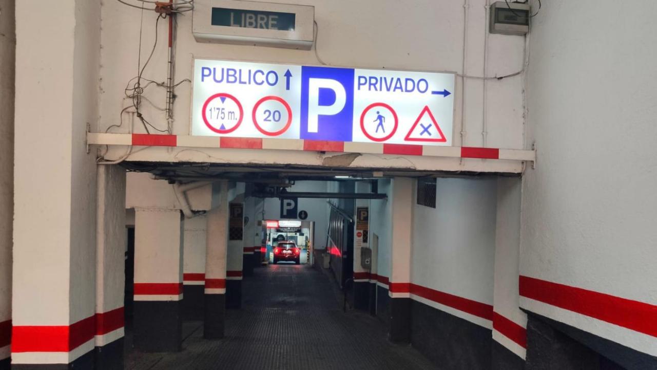 Expoholidays - General Tamayo Parking Gratis Almeria Exterior photo